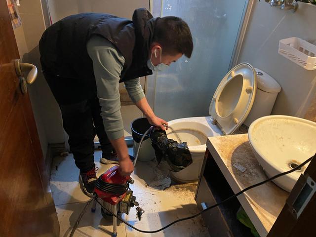 通道马桶疏通-疏通下水道