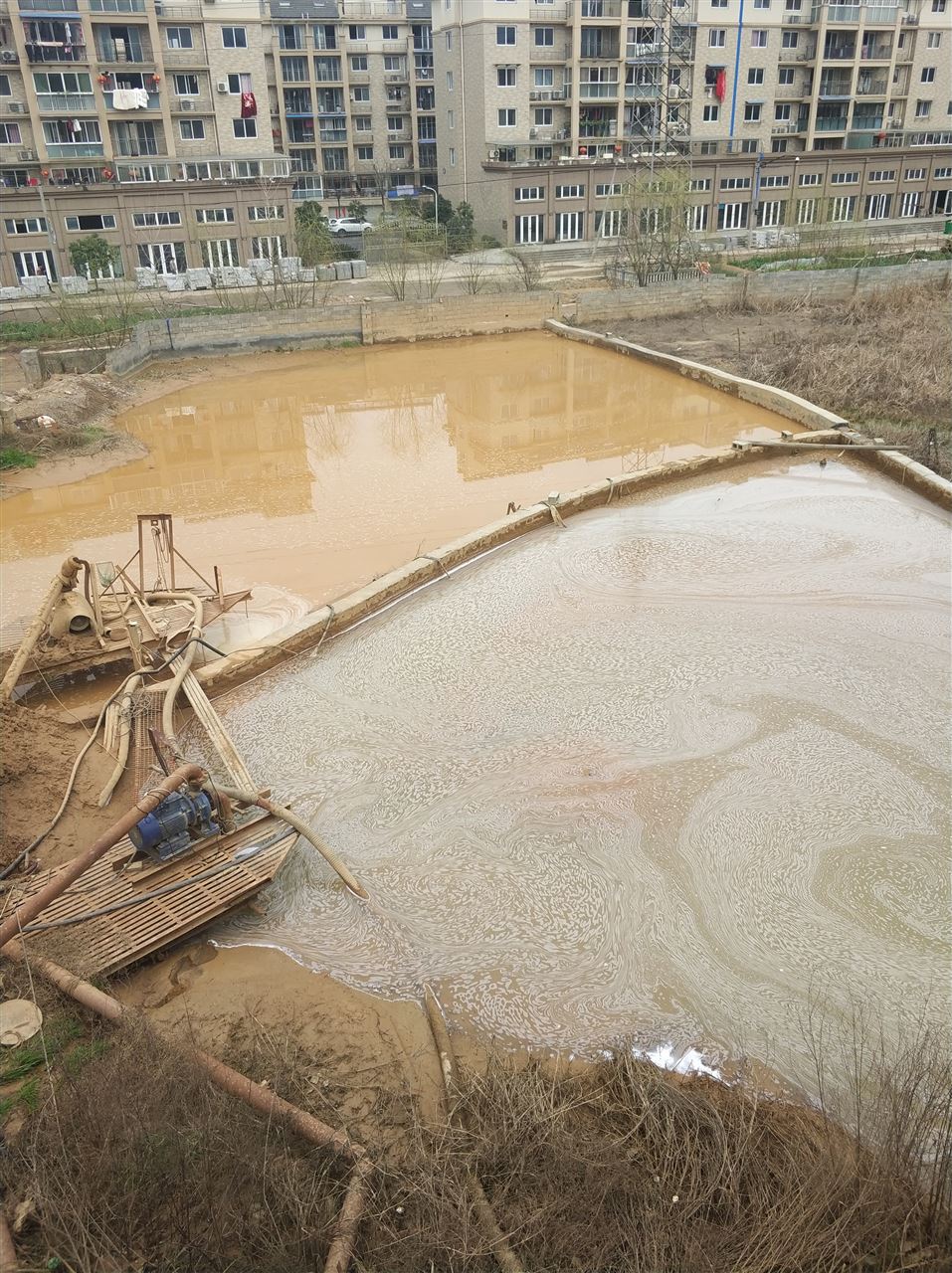通道沉淀池淤泥清理-厂区废水池淤泥清淤